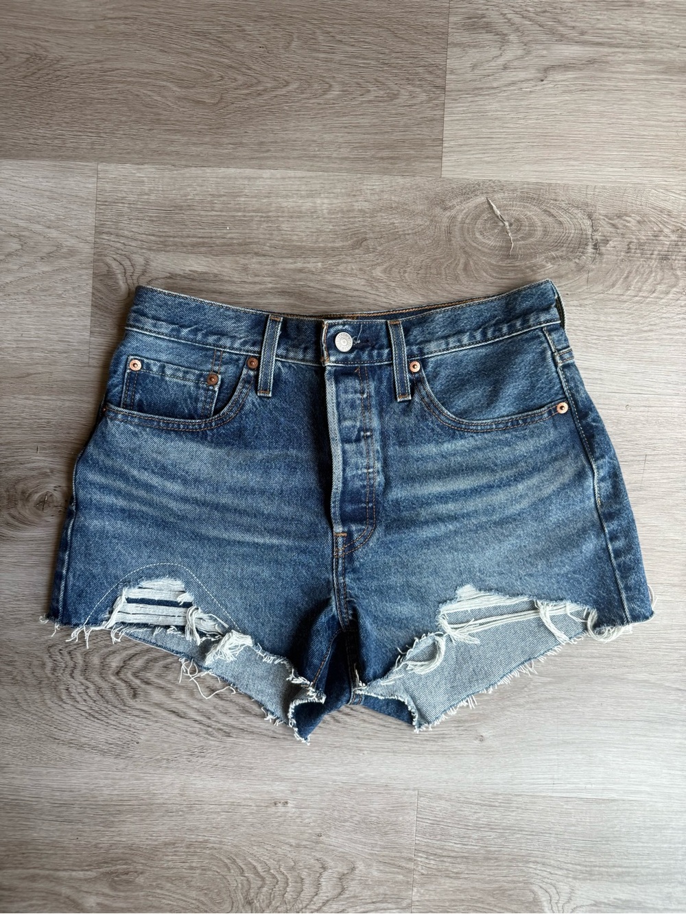 Levi’s 501 Cut-Off High Rise Denim Shorts - Like New